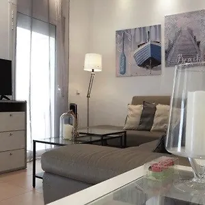 Vive La Playa Y La Noche De Aqui Sitges